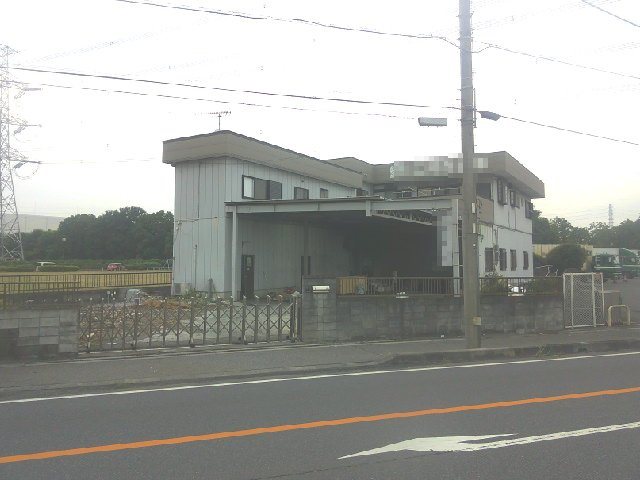 野田市東高野の倉庫
