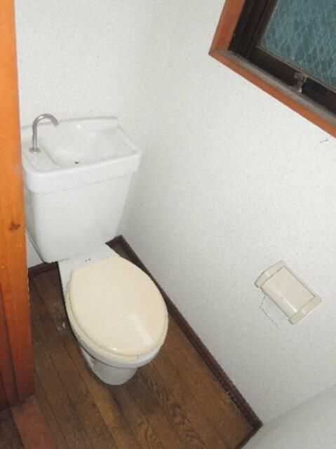 コーポサトウのトイレ