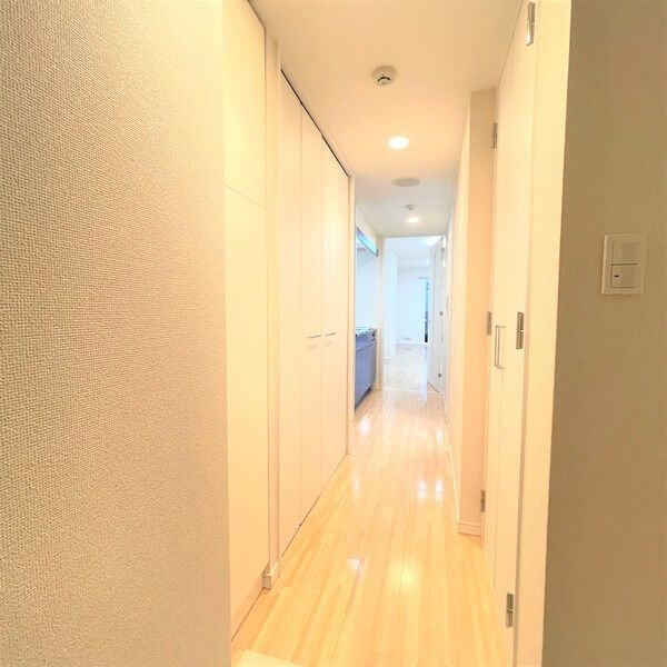 CASA+α名駅南の玄関