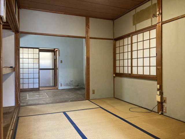 嵯峨野南浦町の居間・リビング