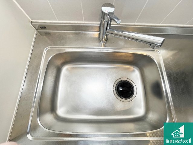 エーベル伊丹参番館の設備|広々としたシンクで食器洗いも楽々！