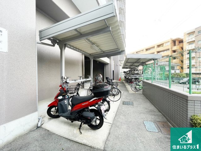 エーベル伊丹参番館の駐輪場|共用部（駐輪場）