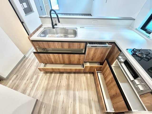 中野区江原町3丁目　新築戸建　全2棟のキッチン|2026.08.02撮影