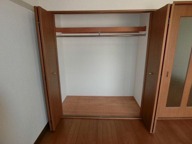 セレナ東甲子園の収納