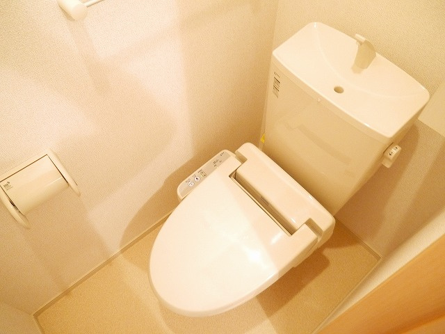 ベルアルシオンのトイレ|清潔感のあるトイレです