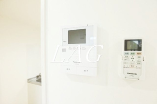 【セキュリティ】 | ＬＥＧＲＡＮＤ | モニター付きインターホンです。