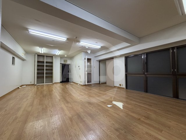 ニューライフ大手前参番館の居間・リビング|ニューライフ大手前参番館　リビング