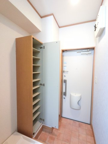【玄関】