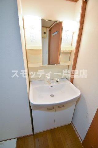 グッドライフ玉出の洗面所