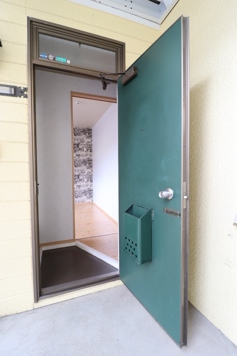 パレーシャル平野　A棟の玄関