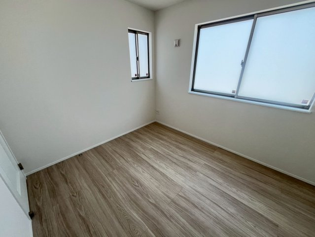 沖縄市知花新築戸建て　E号棟（全5棟）の洋室|コンパクトで使いやすい洋室です