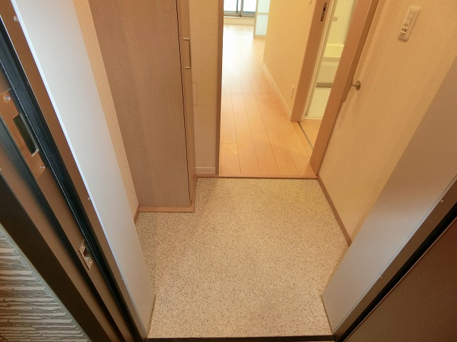 ウェリッシュ東甲子園の玄関