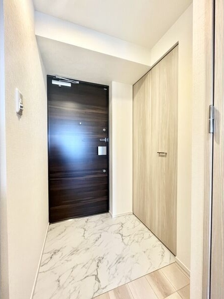 S-RESIDENCE熱田Ⅱの玄関
