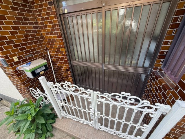【玄関】 | 花屋敷ハイツ