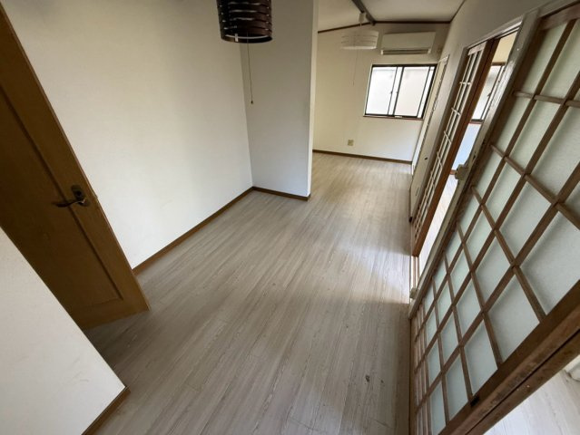 【居間・リビング】 | 花屋敷ハイツ
