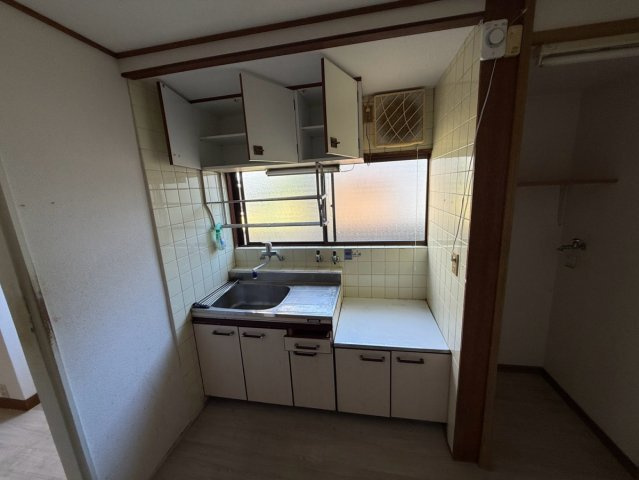 【キッチン】 | 花屋敷ハイツ