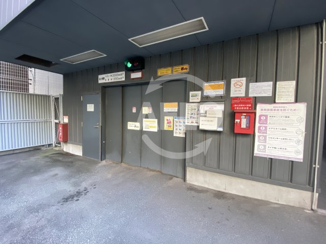 ファミールKOUZTOWERの駐車場|ファミールKOUZTOWER　機械式駐車場