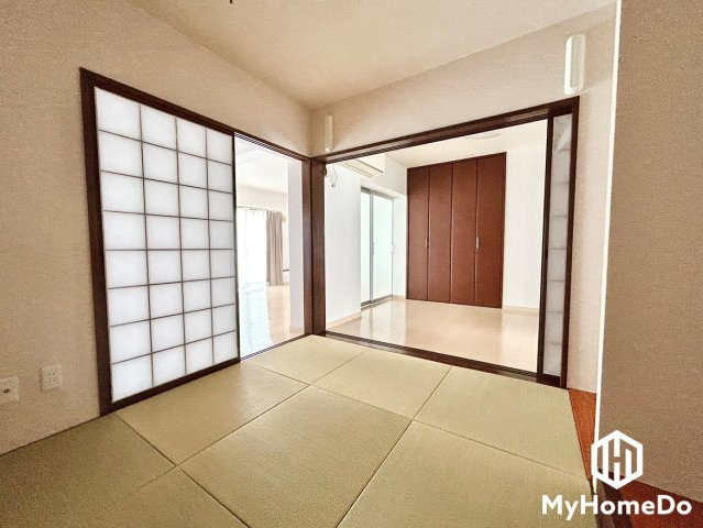 大森台住宅2棟の和室|お子様のプレイルームや家事室、客間など多用途にご活用いただけます。