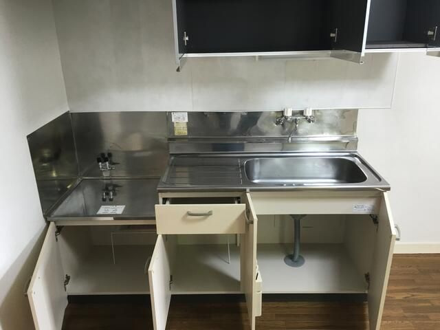 青梅市河辺町６丁目の賃貸マンションのキッチン