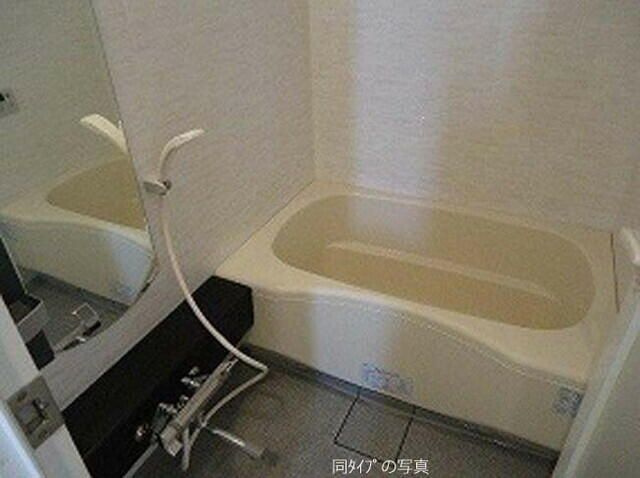 ハウス桃李の浴室