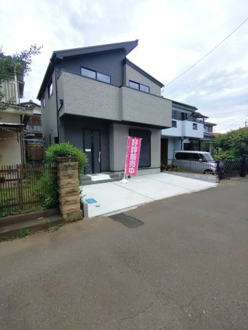 川越市砂新田５丁目の新築一戸建の前面道路含む現地写真