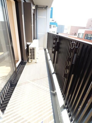 【バルコニー】 | ONE ROOF RESIDENCE ASAKUSABASHI（ワンルーフレジデンス浅草橋）
