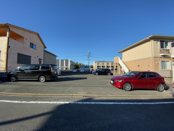 セント・ビラ田中の駐車場