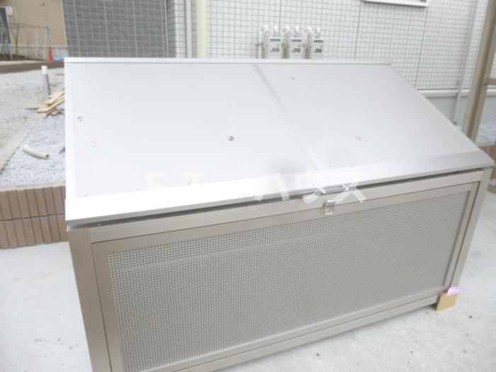 サンポワールの設備|入居者様専用ゴミストッカー
