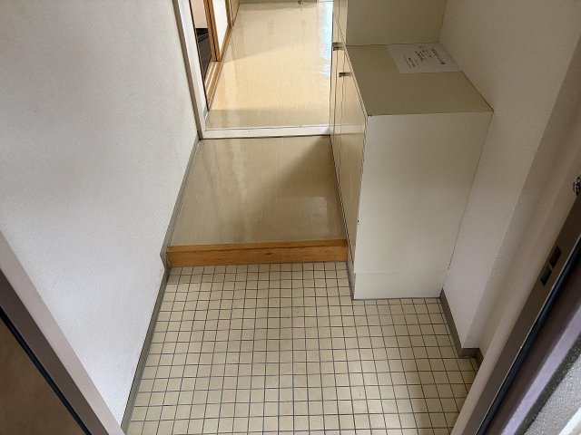 【玄関】旭レジデンス