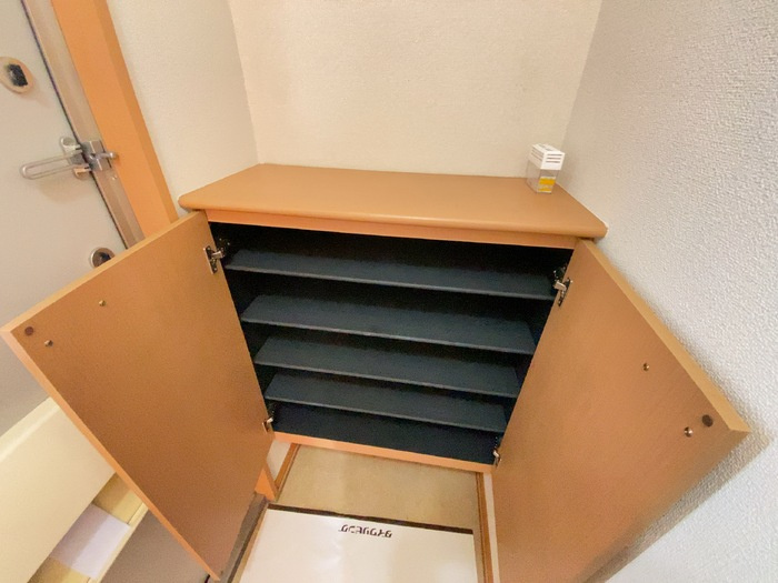 ハミングバードＫの玄関