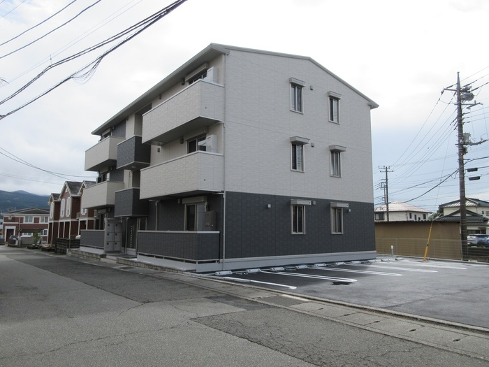ソレイユメゾン御殿場の外観