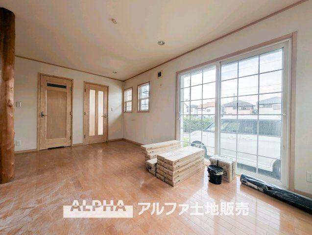 中古戸建て　昭島市拝島町4丁目の居間・リビング|【Living Story】◆暮らしが続いていく場所◆
ここで過ごす日々が、少しずつ思い出になっていく。そんな時間を育てていく住まい。