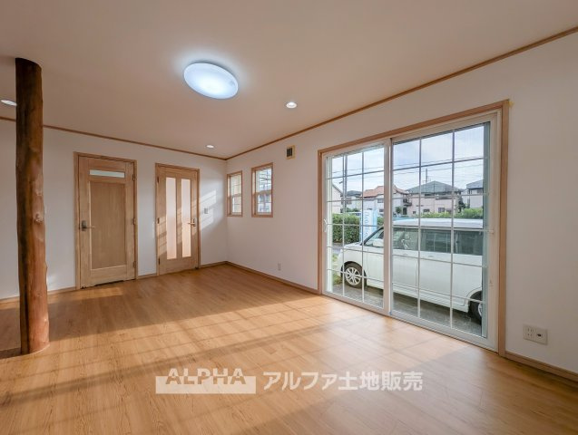 中古戸建て　昭島市拝島町4丁目の居間・リビング|【Living Story】◆暮らしが続いていく場所◆
ここで過ごす日々が、少しずつ思い出になっていく。そんな時間を育てていく住まい。