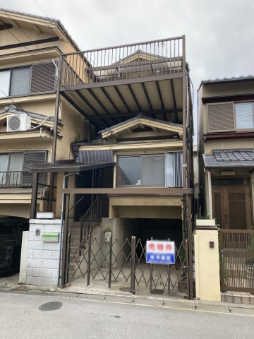 嵯峨野南浦町の外観