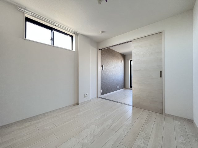 coralloあびこ(コラーロアビコ)(旧：F Cliodhna SEAM)の居間・リビング