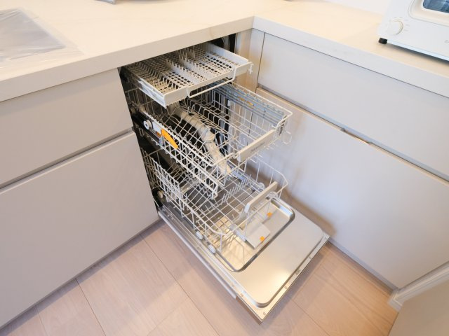 ピアース阿佐ヶ谷の設備|◆食器洗浄機◆家事の時間を短縮できる優れもの。さらに節水・節約を同時に行うことができるので、人気があり重宝します