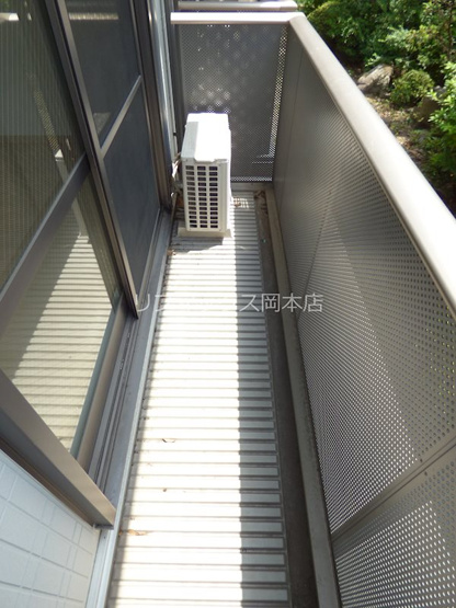 【バルコニー】シャーメゾン甲南山手