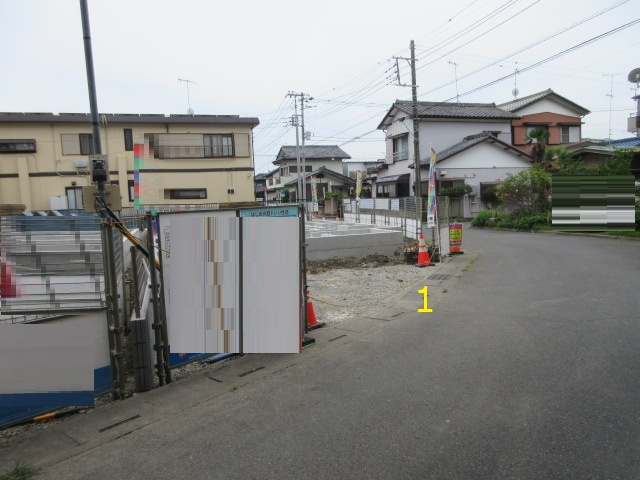 【仲介手数料無料】新築戸建　深谷市本住町16-31（全3棟）の前面道路含む現地写真