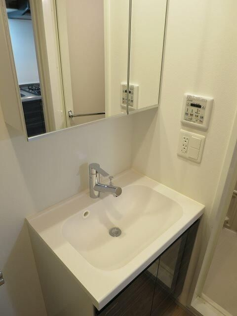 AZEST亀戸Ⅱの洗面所