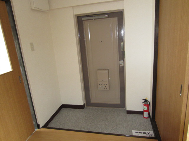 【玄関】