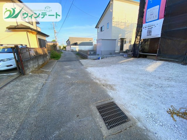 坂東市岩井第3　新築戸建の前面道路含む現地写真|現地写真です。敷地面積168.70㎡（51.03坪）とゆとりの広さ。日当たりや風通しはぜひ現地でご確認ください。