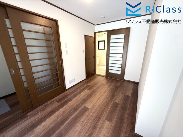 中古戸建　神戸市長田区二葉町8丁目6の居間・リビング|使いやすいリビングです