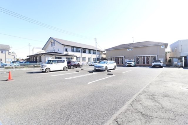 セジュール石倉の駐車場