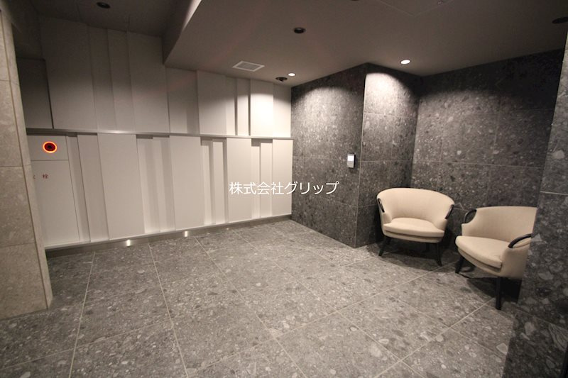 横浜市中区山下町の賃貸マンションの外観