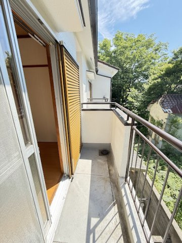 古々山住宅のバルコニー