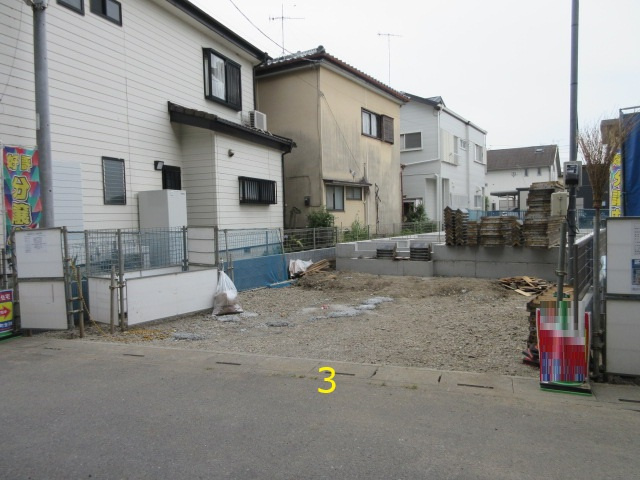 【仲介手数料無料】新築戸建　深谷市本住町16-31（全3棟）の前面道路含む現地写真
