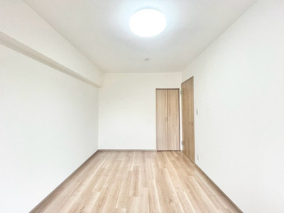 【駐輪場】 | 千里山ロイヤルマンション2番街D棟 | 現在ご返済中のカーローン・カードローン・教育ローンなどを住宅ローンに一本化したり、家具家電購入費用・引越し費用を住宅ローンと組み合わせるなど、お客さまにメリットの多い住宅ローンのご提案が可能です。