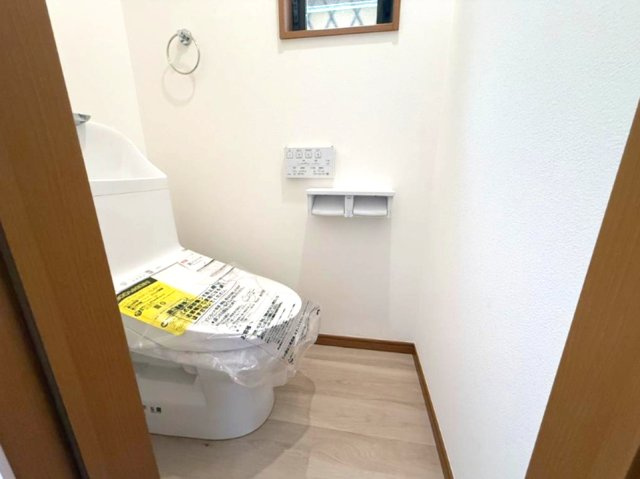 西野6丁目のトイレ|2026年3月　トイレ新調
家族みんなが忙しい朝も順番待ちがないトイレ2ヶ所有