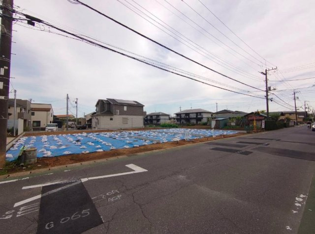 【前面道路含む現地写真】 | 成田市並木町　売地　3号地 | 前面道路写真