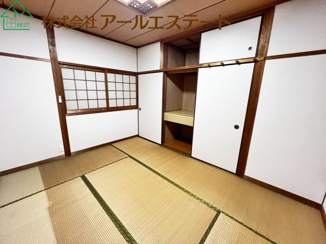 姫路市御立西3丁目　　中古戸建の和室